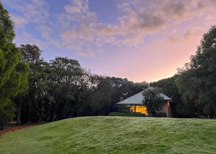 Waterfall Cottages Margaret River